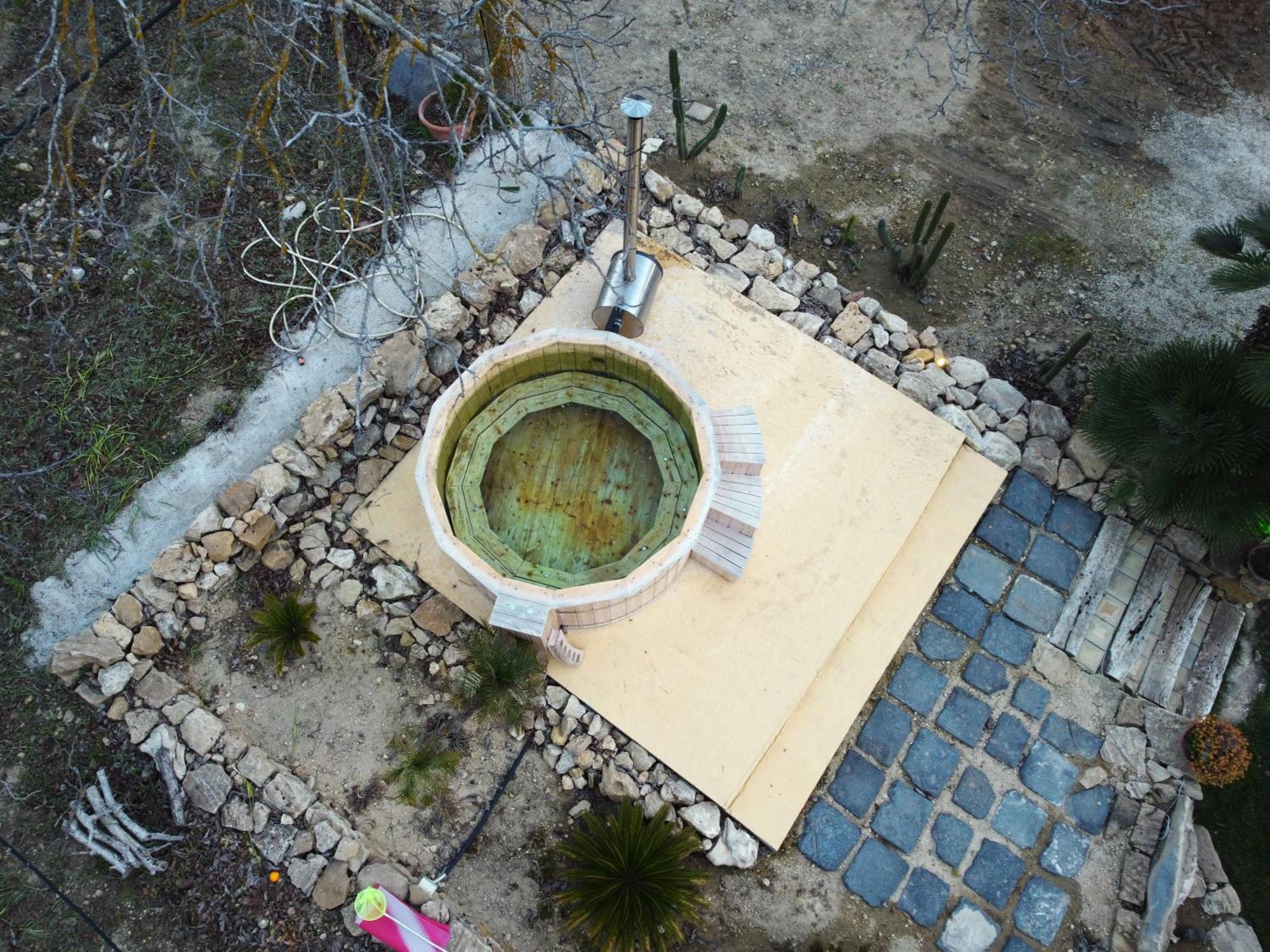 Donna Caterina House, * Pietraperzia