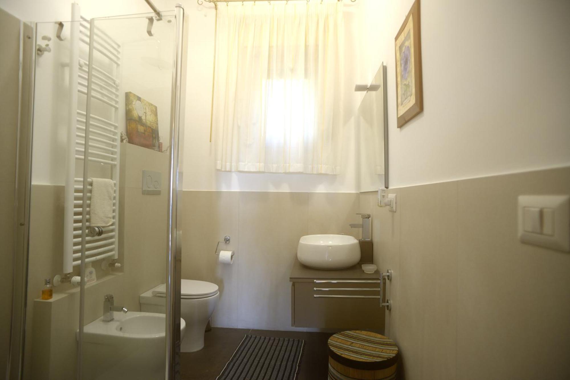 Donna Caterina House, * Pietraperzia