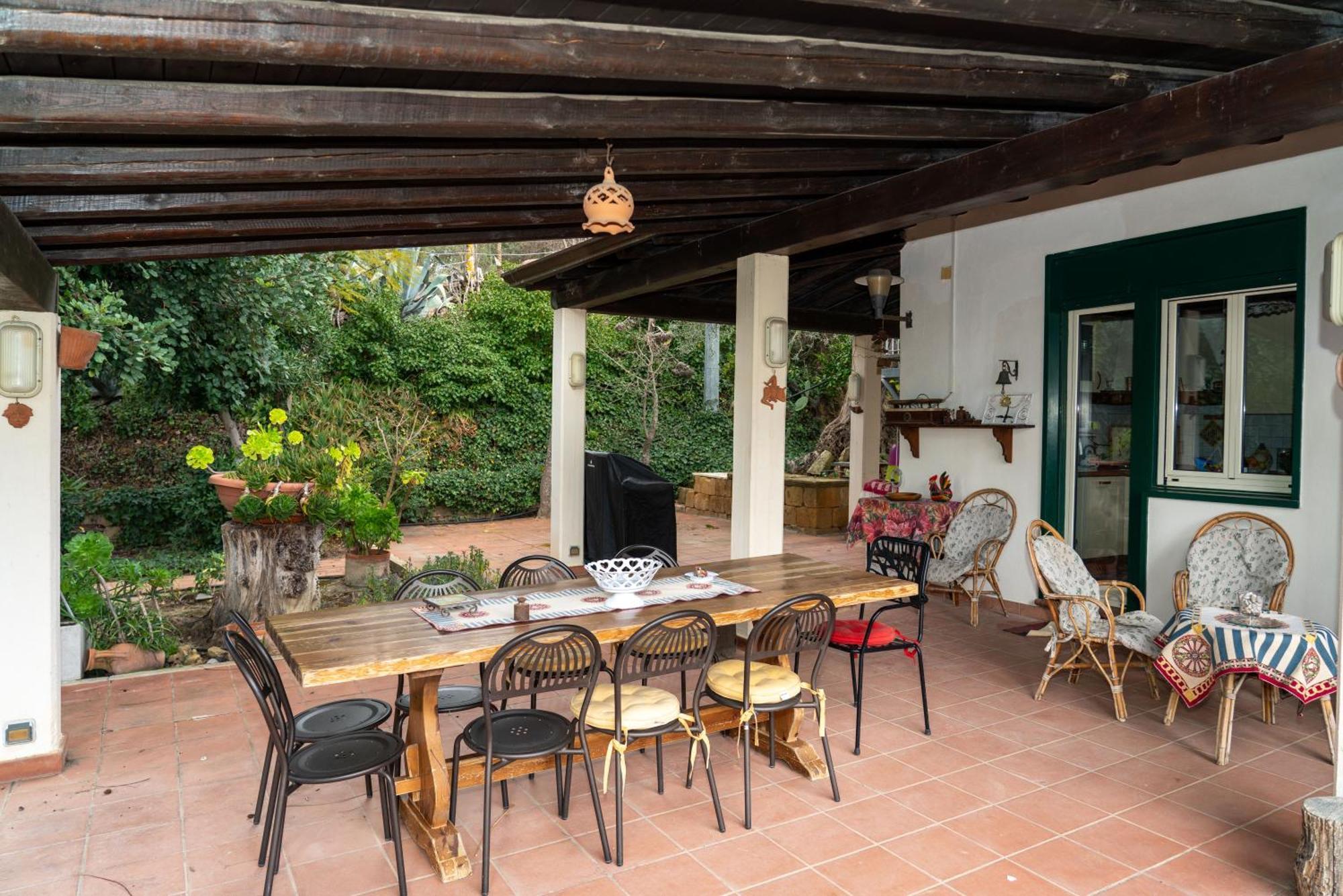 Donna Caterina House, Holiday home *